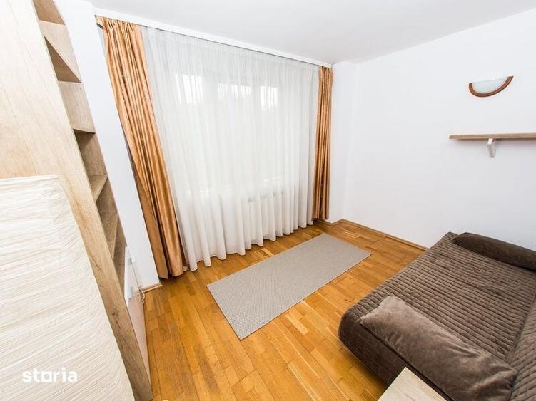 Apartament cu 3 camere decomandat în Gara de Nord