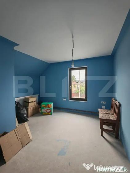 Casă cu 2 camere cu Teren 1400 Mp în Mihai Viteazu