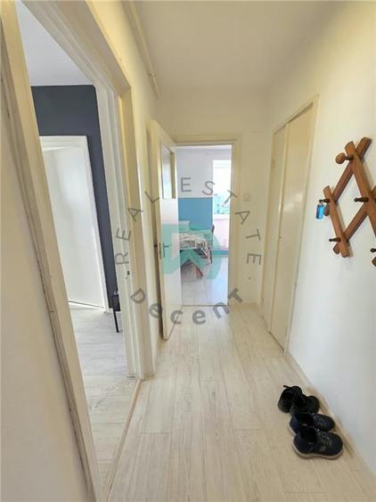 Apartament cu 2 camere semidecomandat în Vlahuță