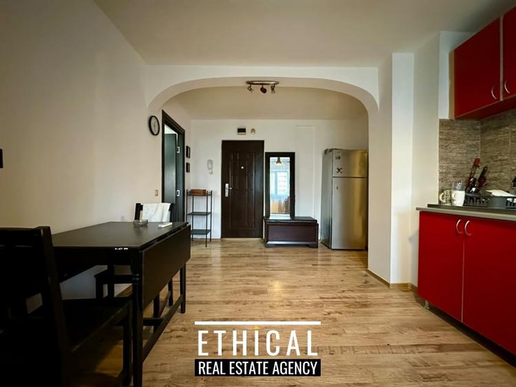 Apartament cu 2 camere decomandat, mobilat în Drumul Sării