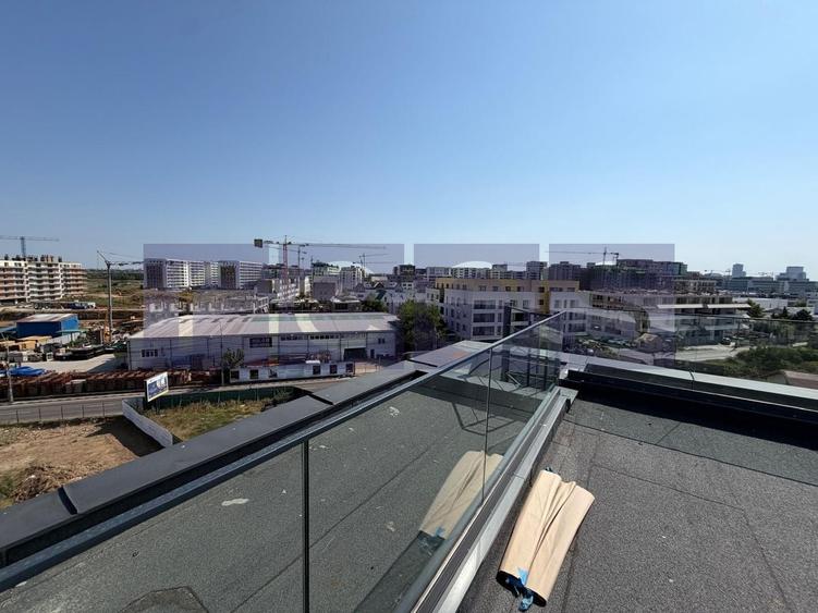 Apartament cu 4 camere, mobilat în Central