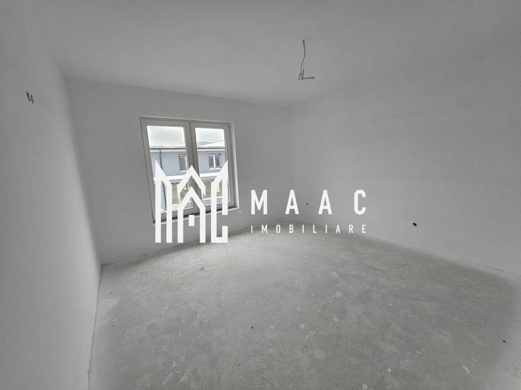 Duplex cu 4 camere cu Canalizare în Rășinari