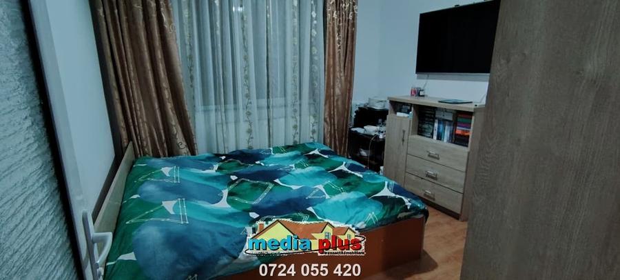 Apartament cu 3 camere semidecomandat în Dunărea