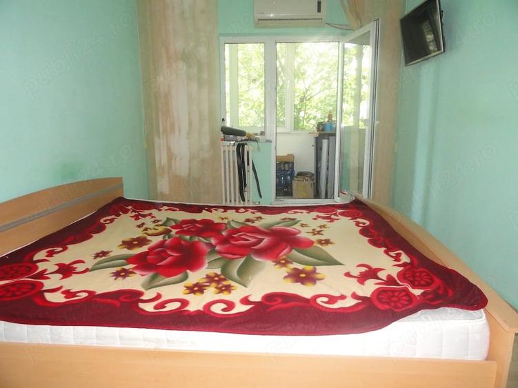 Apartament cu 4 camere decomandat în Micălaca