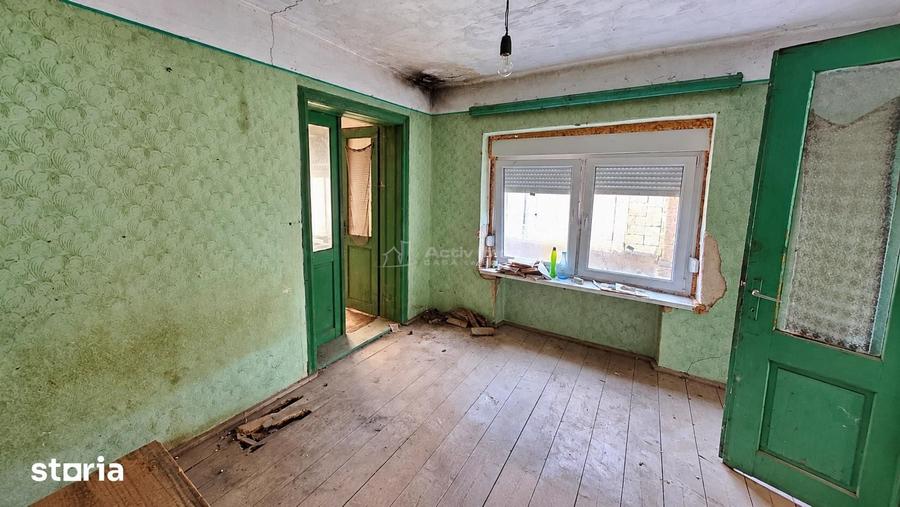 Casă cu 4 camere cu Teren 634 Mp în Forotic