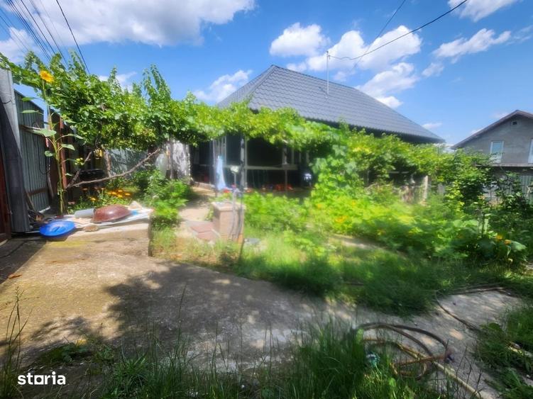 Casă cu 2 camere în Mărgineni