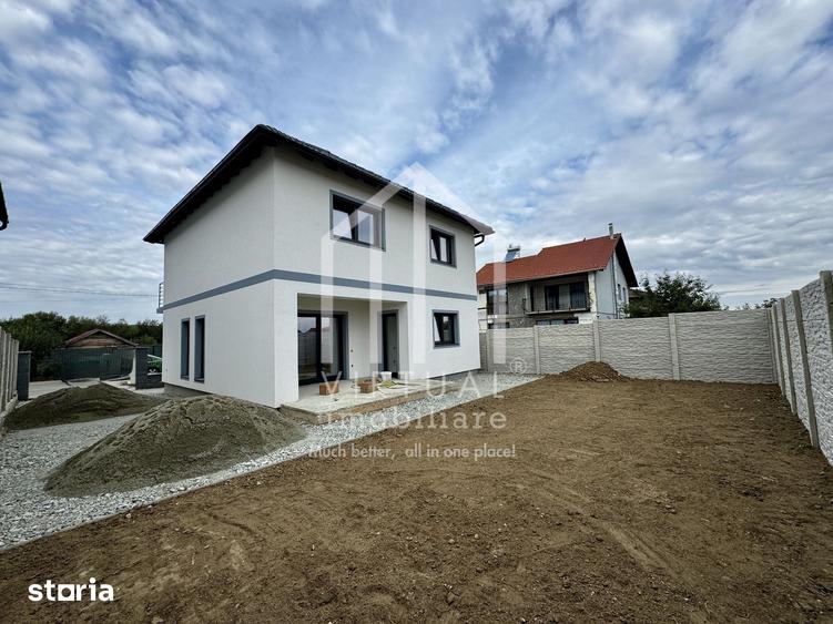 Casă cu 4 camere cu Teren 470 Mp în Cristian