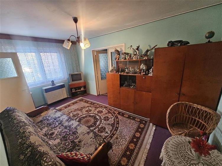 Apartament cu 2 camere nedecomandat în Micro II