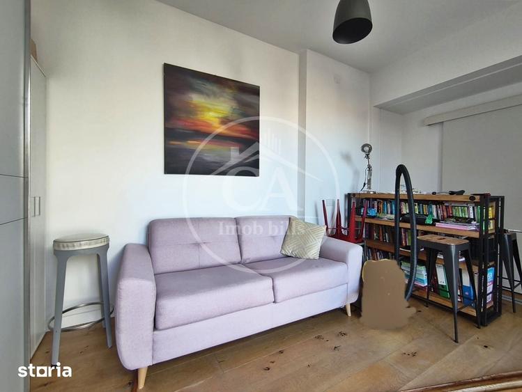 Apartament cu 4 camere decomandat în Centru Civic