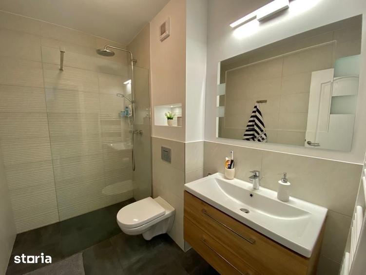 Apartament cu 2 camere semidecomandat în Mărăști