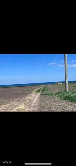 Teren de 500 mp, în Corbu