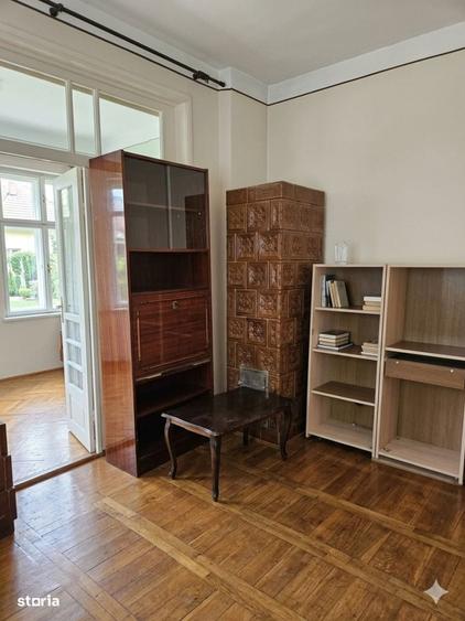 Casă cu 3 camere în Brătianu