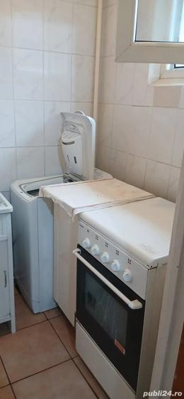 Garsonieră decomandată în Titan