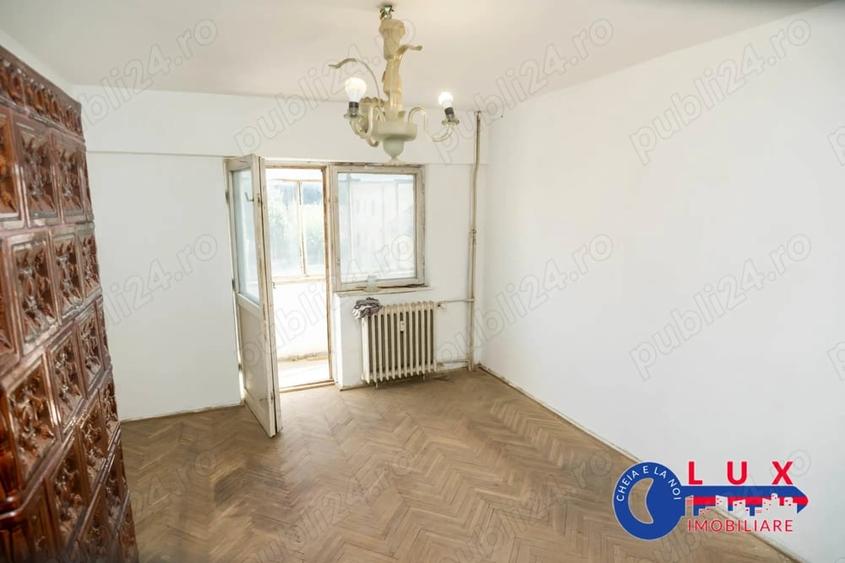 Apartament cu 2 camere decomandat în Babadag