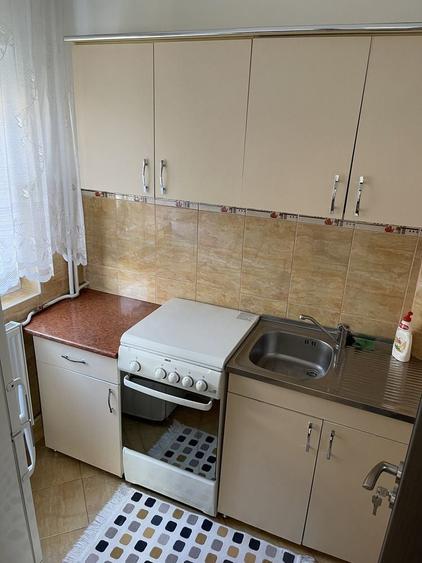 Garsonieră semidecomandată în Central