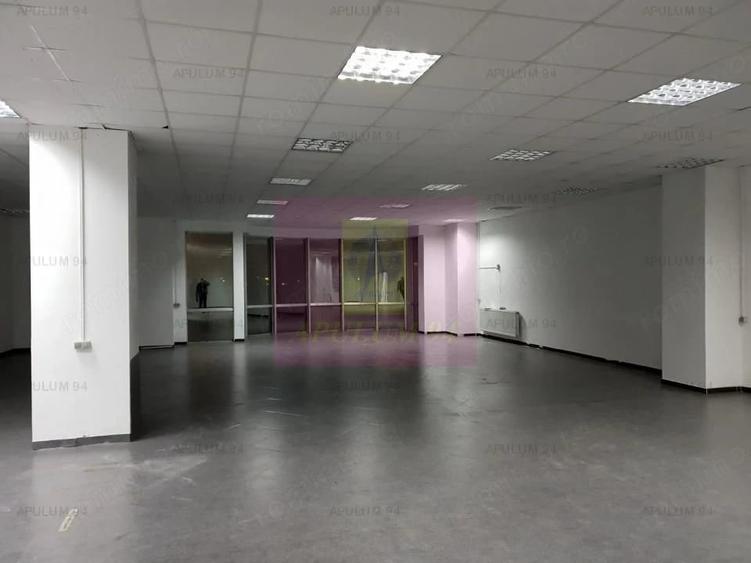 Spațiu comercial, de 2,150 mp, în Otopeni