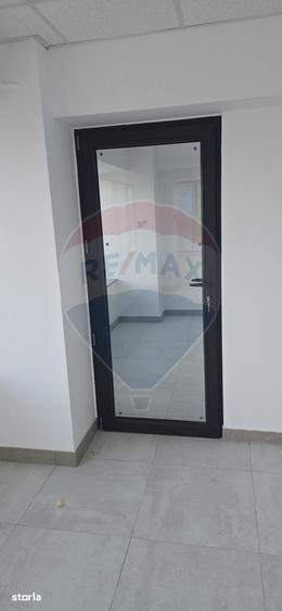 Spațiu comercial, de 229.7 mp, în Ultracentral