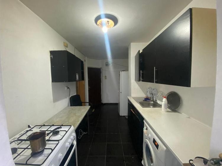 3 camere decomandat  Parcul Drumul Taberei - 4