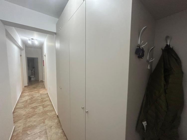 Apartament cu 2 camere decomandat în Berceni