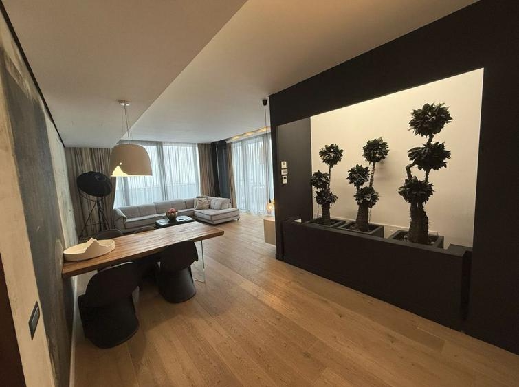 Apartament cu 4 camere, mobilat în Herăstrău