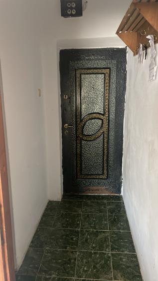 Apartament decomandat în Contactoare