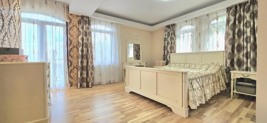 Casă individuală cu 5 camere cu Canalizare în Primo