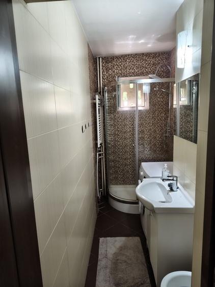 Apartament cu 2 camere în Letea Veche
