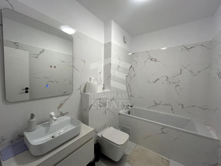Apartament cu 2 camere semidecomandat, mobilat în Pipera