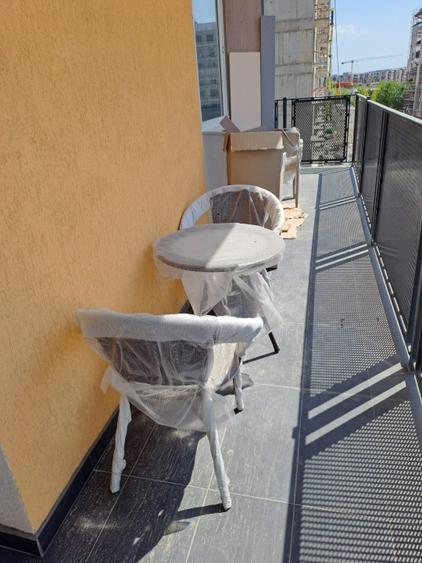 Apartament cu 2 camere decomandat în Metalurgiei