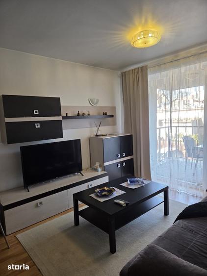 Apartament cu 2 camere în Tei