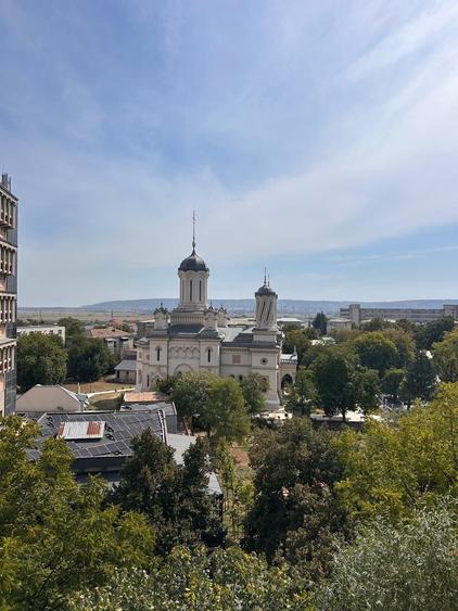 Garsonieră semidecomandată în Central
