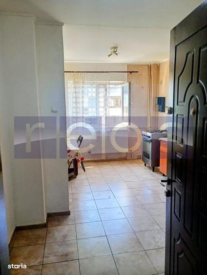 Apartament cu 2 camere decomandat în Tineretului