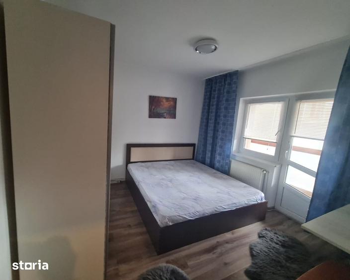 Apartament cu 2 camere decomandat în Valea Cetății