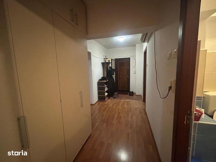 Apartament cu 3 camere decomandat în Militari — fotografia 1
