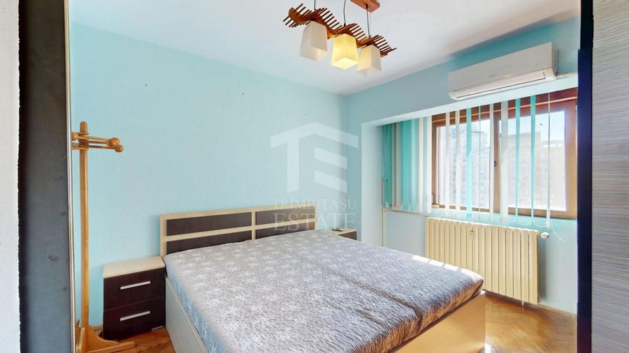 Apartament cu 3 camere decomandat, mobilat în Decebal