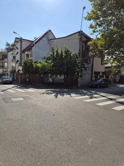 Casă cu Teren 139 Mp în Domenii
