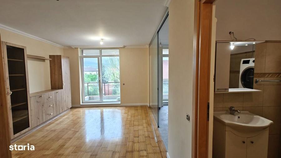 Apartament cu 2 camere în Borhanci