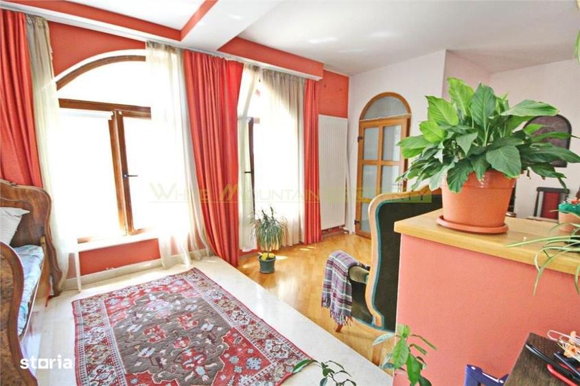 Apartament cu 2 camere, mobilat în Schei