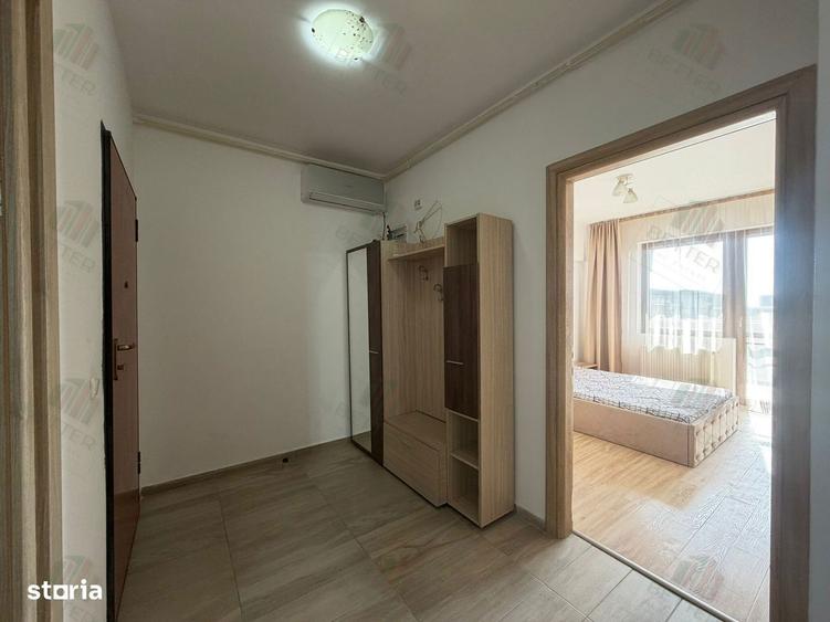 Apartament cu 2 camere semidecomandat în Metalurgiei