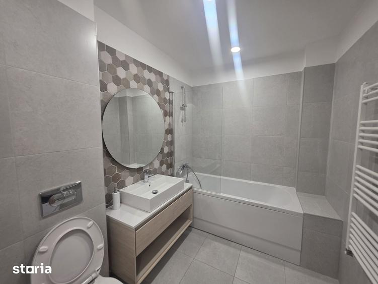 Apartament cu 3 camere în Astra