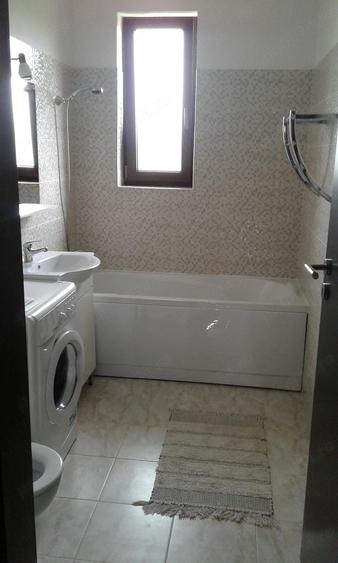 Apartament cu 2 camere decomandat, mobilat în Giroc