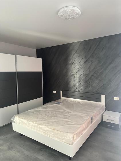 Casă cu 2 camere cu Teren 370 Mp în Exterior Vest