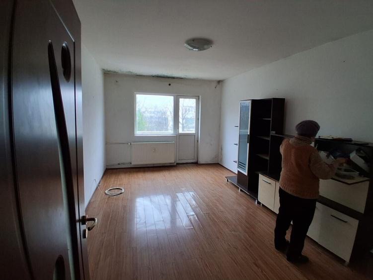 Apartament cu 3 camere circular în Nord