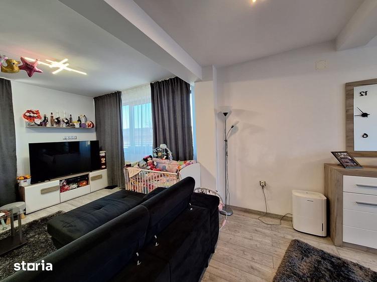 Casă cu 4 camere cu Teren 364 Mp în Jucu