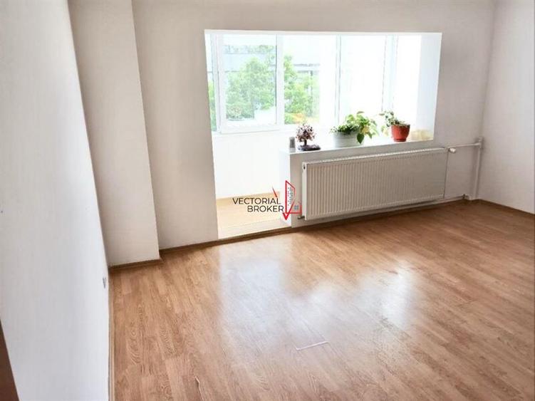 Apartament cu 2 camere decomandat, mobilat în Parcul Circului