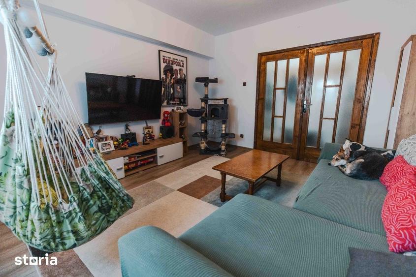 Apartament cu 4 camere, mobilat în Central
