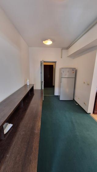 Apartament cu 3 camere decomandat în Unirii