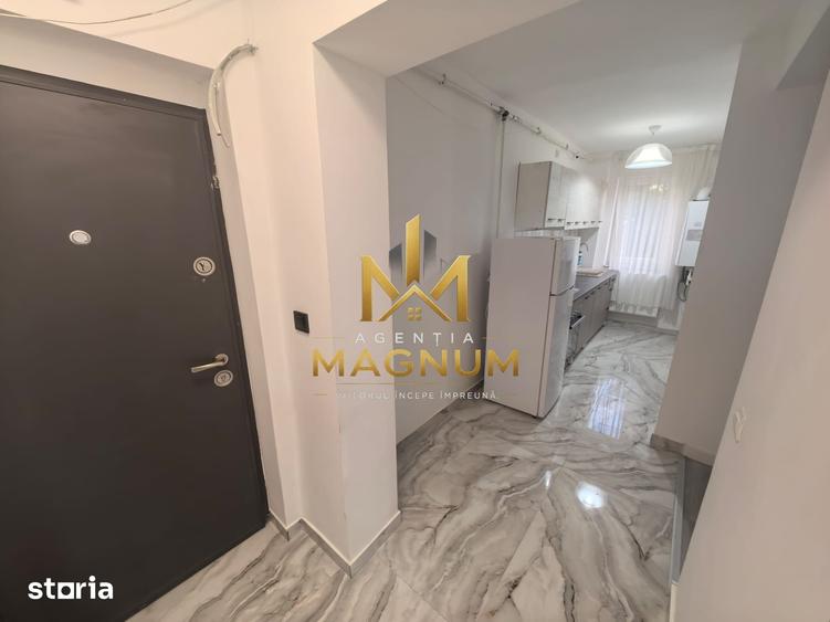 Apartament cu 3 camere semidecomandat în Săsar