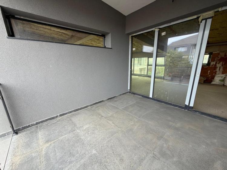 Spațiu comercial, de 162 mp, în Florești