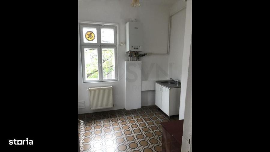 Apartament cu 3 camere în Casin